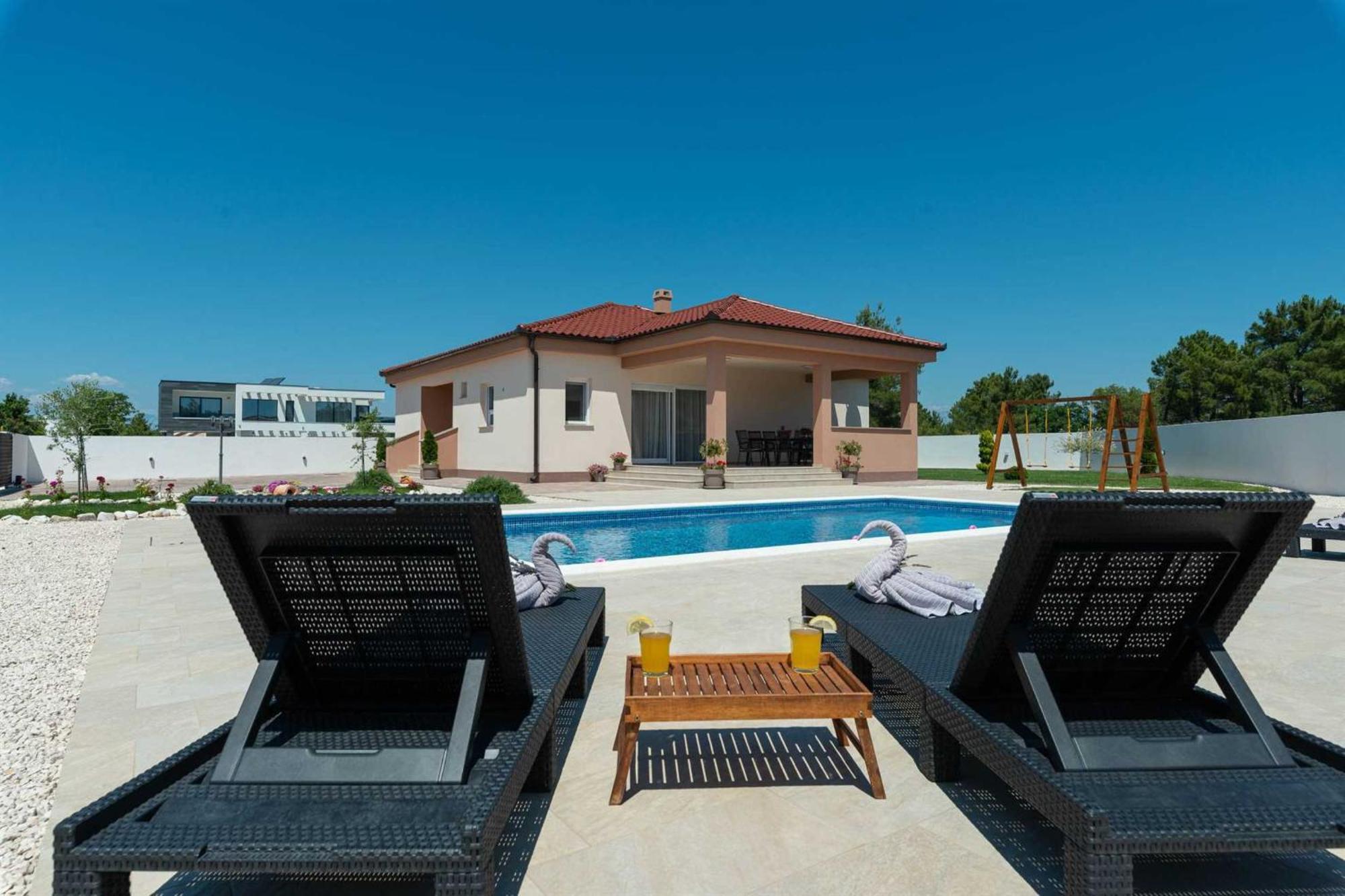 4* Villa First Hill With Heated Pool, Zaton Zaton  Εξωτερικό φωτογραφία