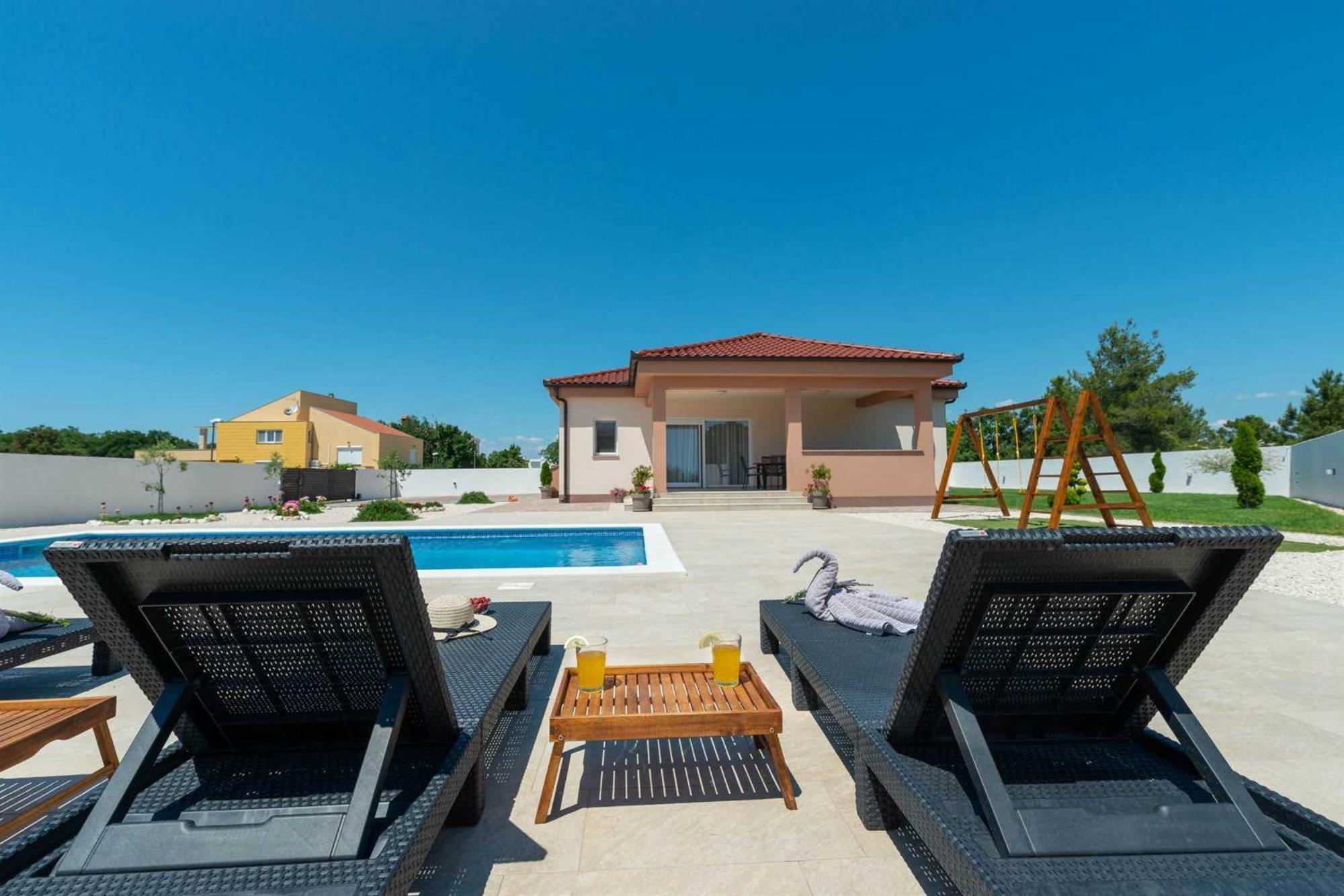 4* Villa First Hill With Heated Pool, Zaton Zaton  Εξωτερικό φωτογραφία